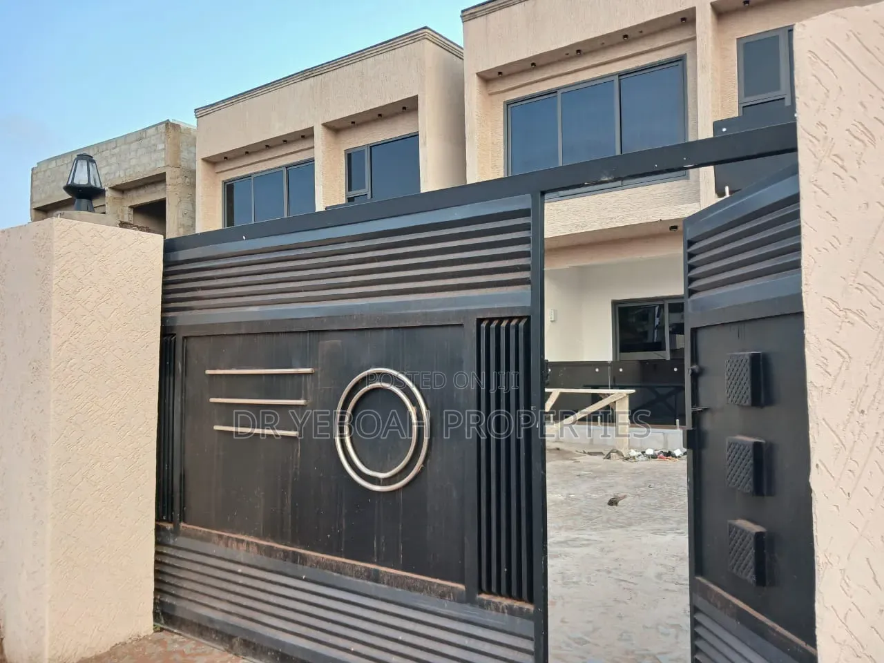3bdrm Duplex in Spintex Coastal-, Accra Metropolitan for rent in Accra Metropolitan