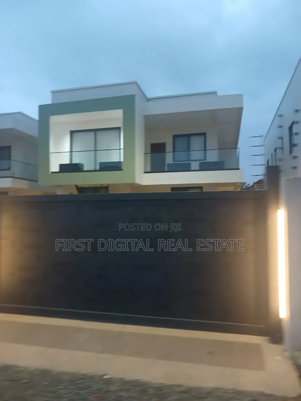4bdrm Apartment in First Digital Real, Ghana Link Area for sale in Ghana Link Area