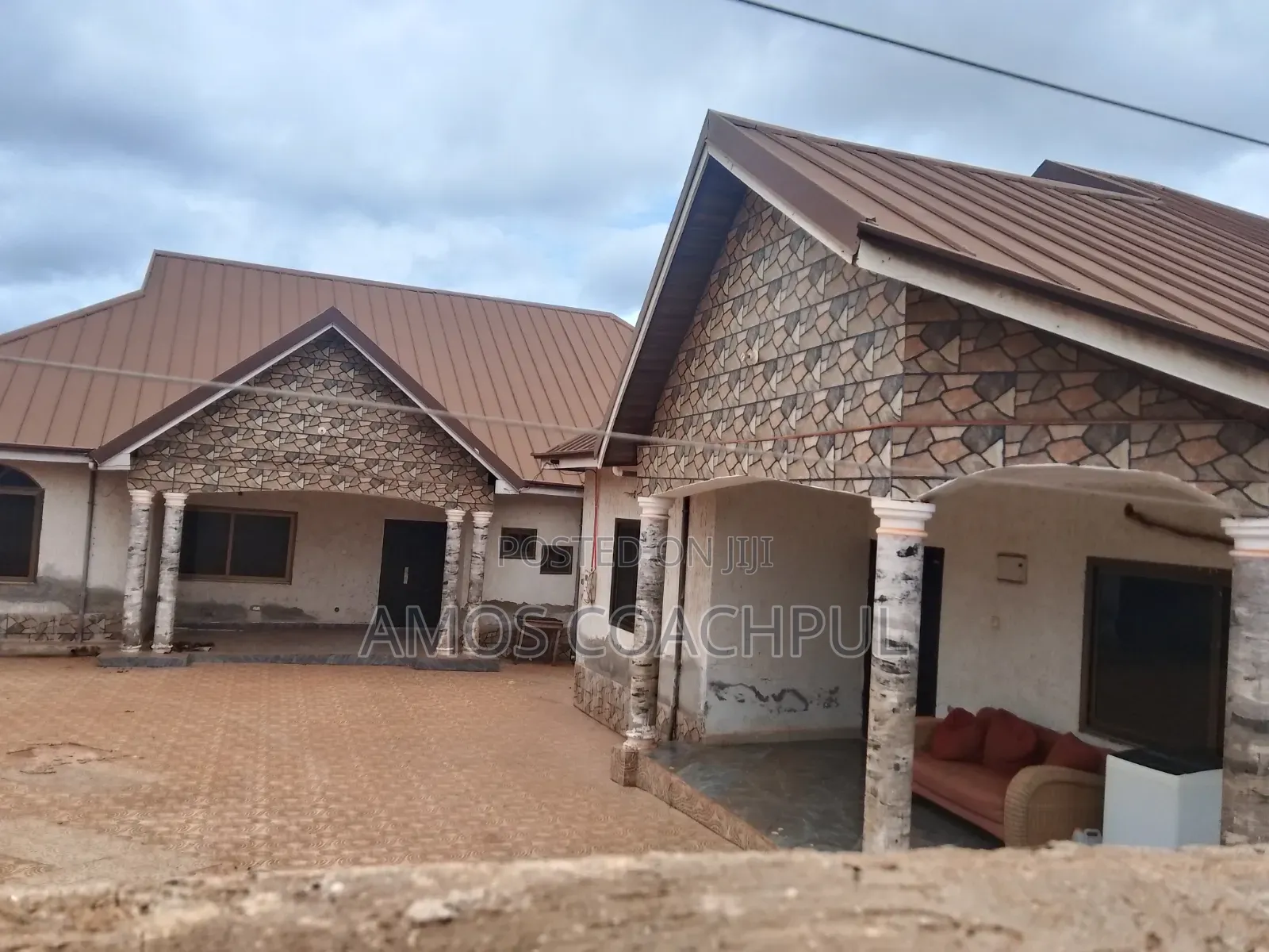Two Apartments at SYN AIRPORT in Sunyani Municipal
