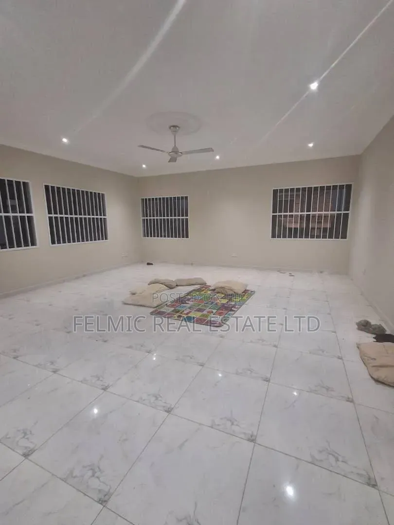 4bdrm House in Felmic Real Estate, Accra Metropolitan for rent in Accra Metropolitan