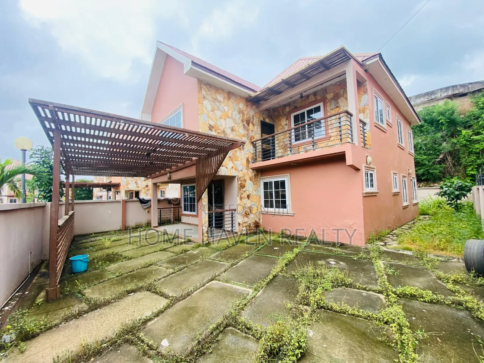 4bdrm House in Achimota Golf Hills, School Area for rent in School Area