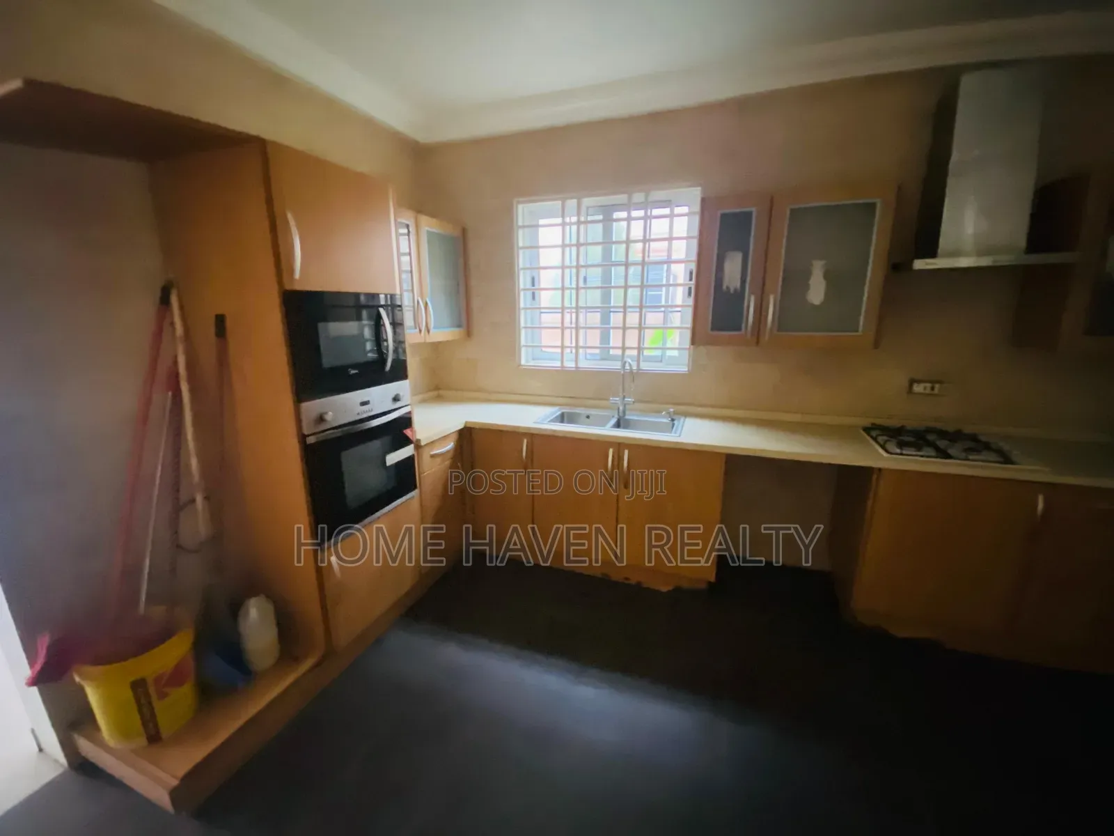 4bdrm House in Achimota Golf Hills, School Area for rent in School Area