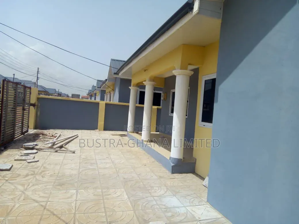 2bdrm House in Tema Community 25 for rent in Community 25