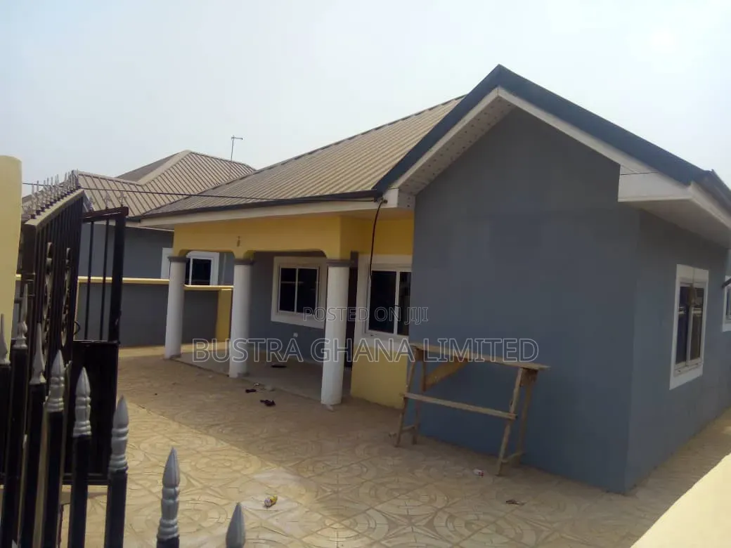 2bdrm House in Tema Community 25 for rent in Community 25