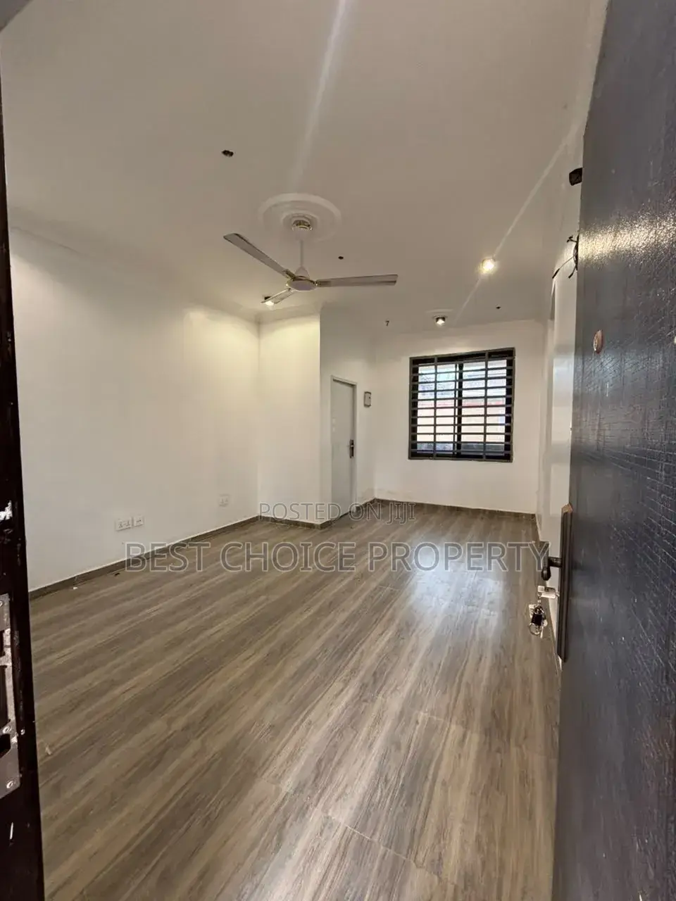 1bdrm Apartment in Foster, Frafraha for rent in Frafraha