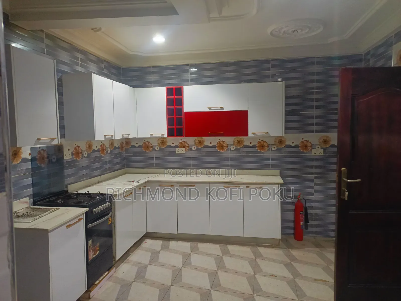2bdrm Apartment in Kofis Realty, Baatsona Total for rent in Baatsona Total