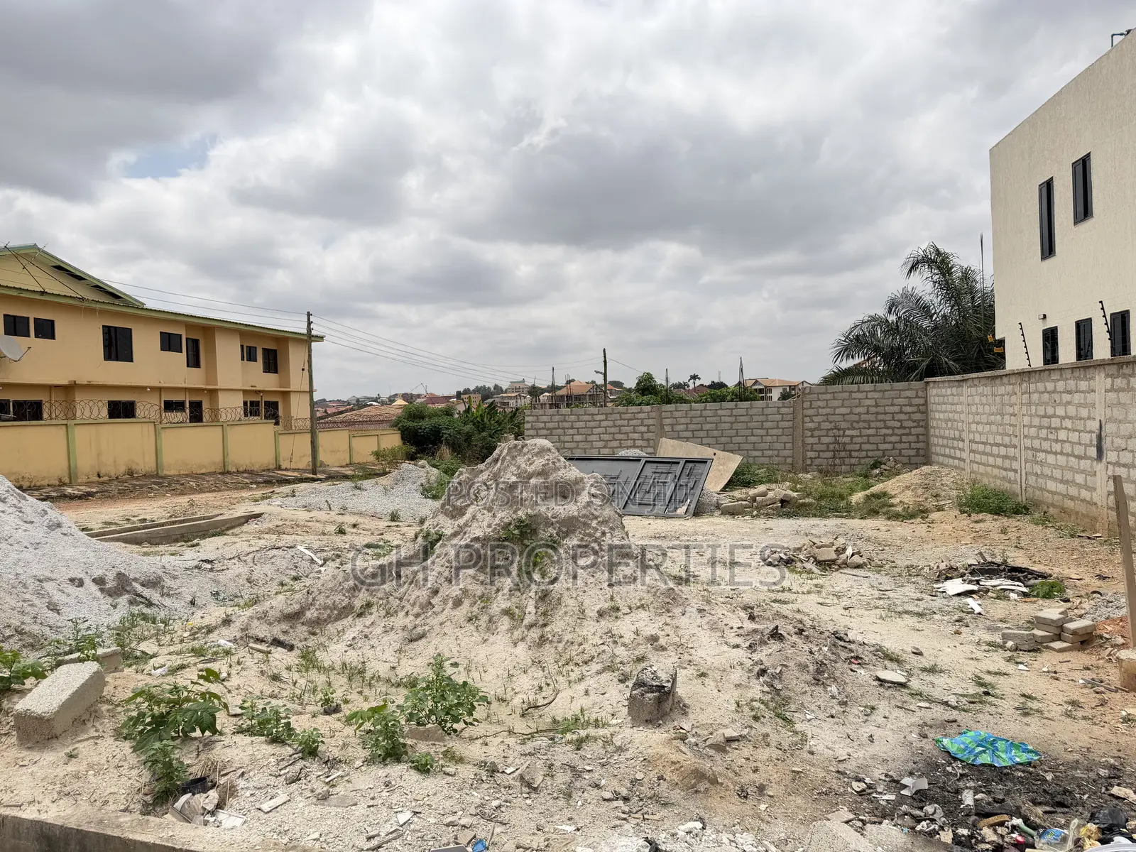 Half Plot for Sale at Santasi,Atasemanso. in Kumasi Metropolitan