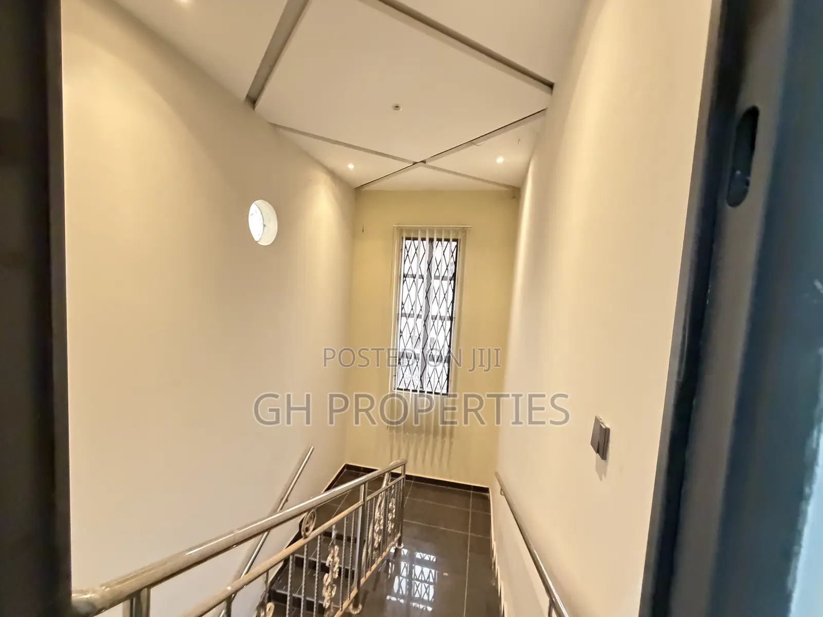 7bdrm Mansion in Atasemanso., Kumasi Metropolitan for sale in Kumasi Metropolitan