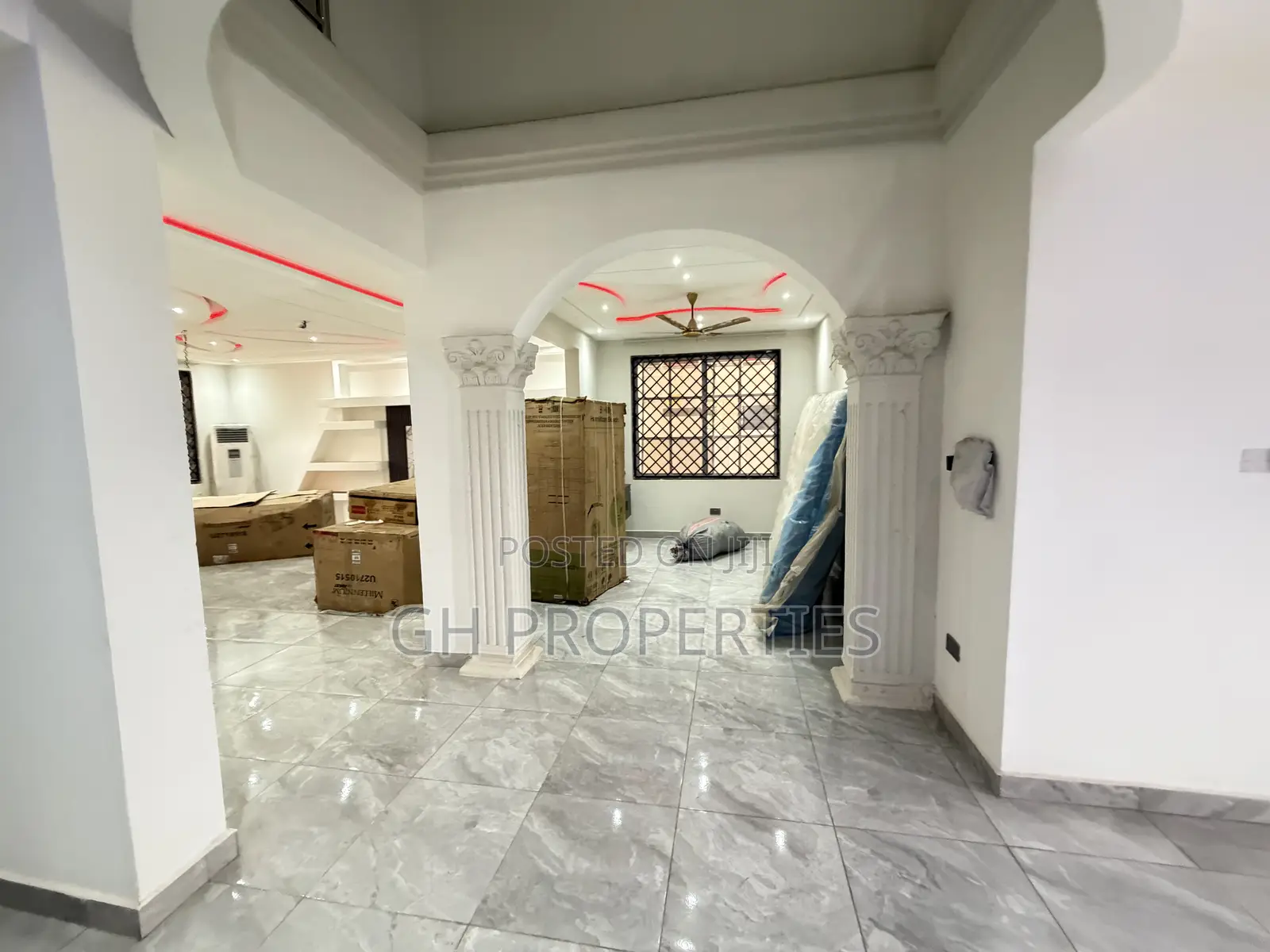 7bdrm Mansion in Atasemanso., Kumasi Metropolitan for sale in Kumasi Metropolitan