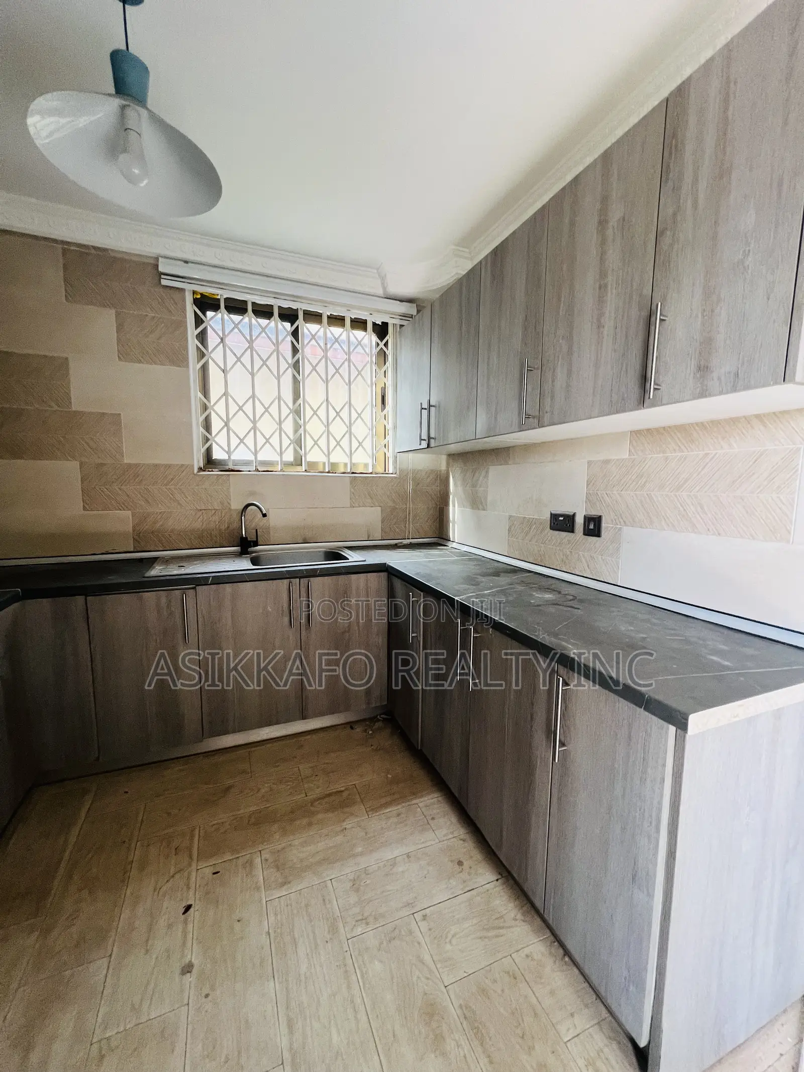 2bdrm Apartment in Baatsona, Spintex for rent in Spintex