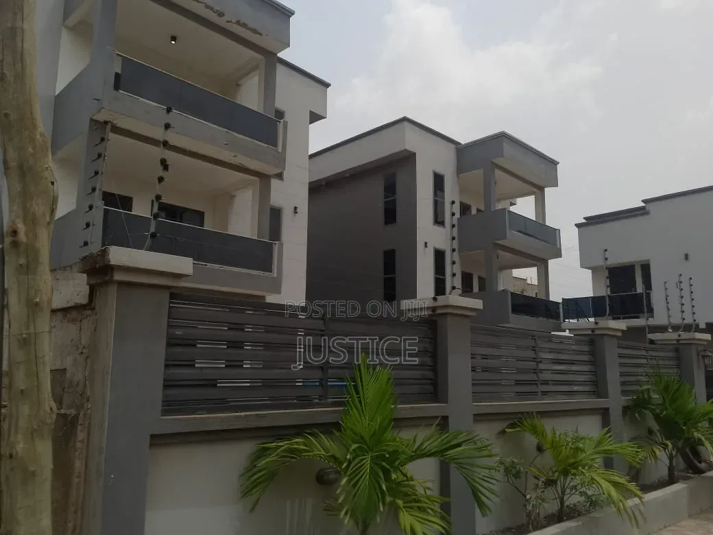 2bdrm Apartment in Adenta, Housing Down for rent in Housing Down