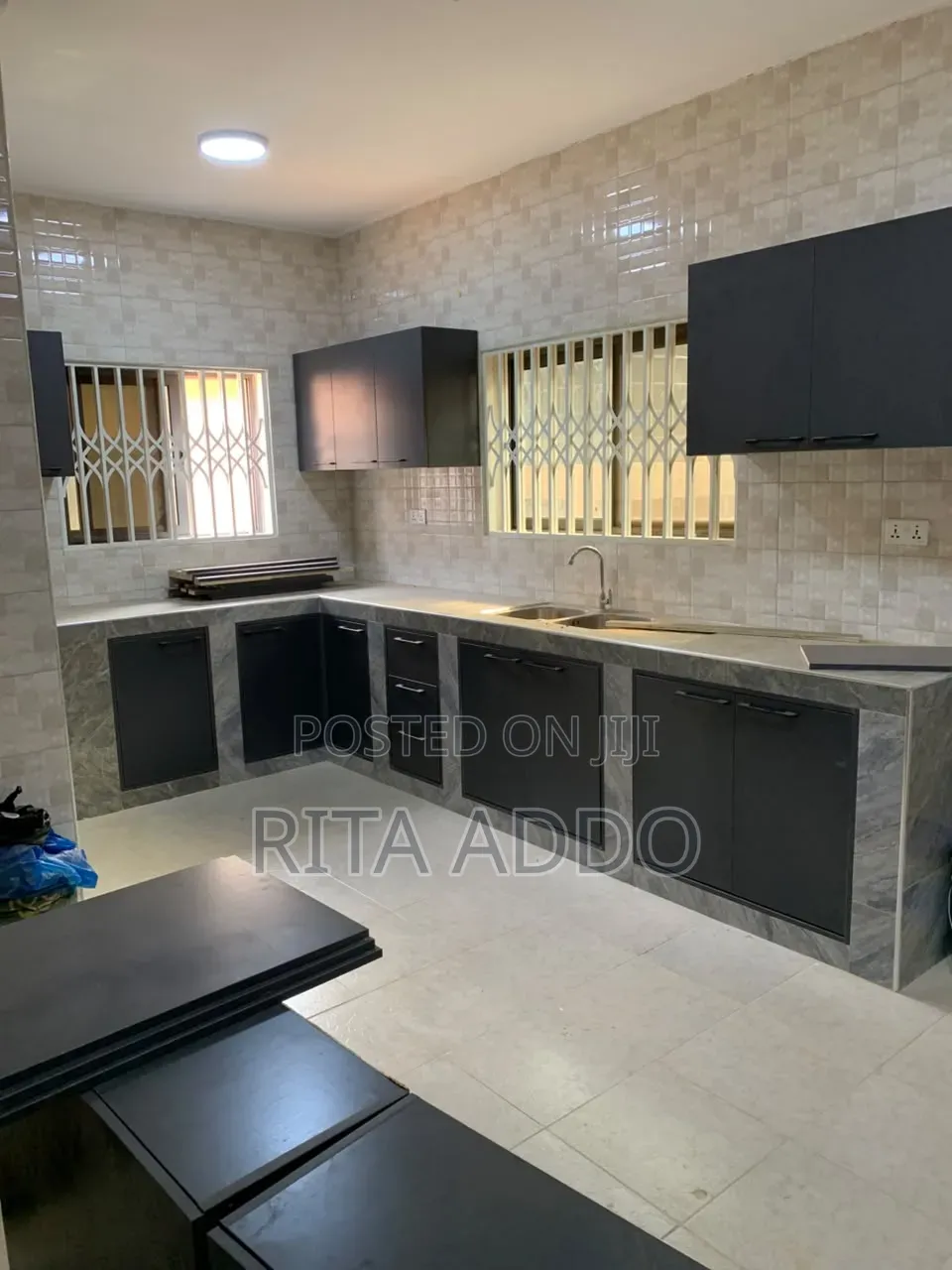 3bdrm Apartment in Lakeside for rent in Lake Side Estate