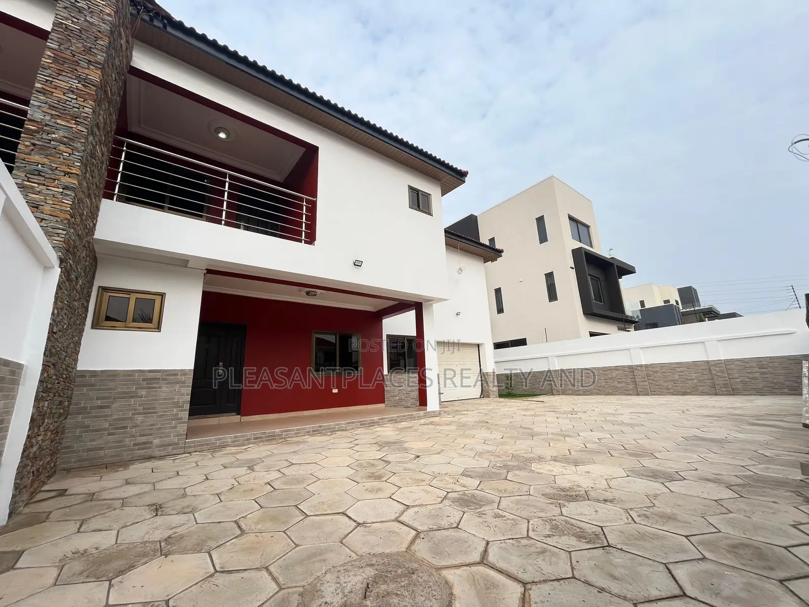 4bdrm House in Pleasantplaces And, East Legon for rent in East Legon