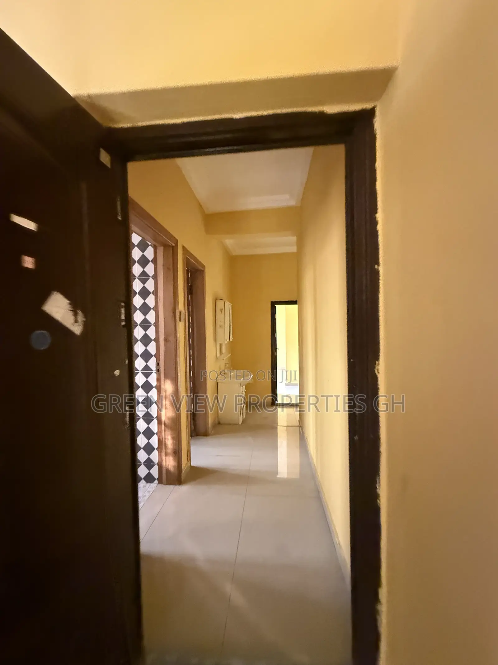 2bdrm Apartment in West Hills Mall Area for rent in West Hills Mall Area