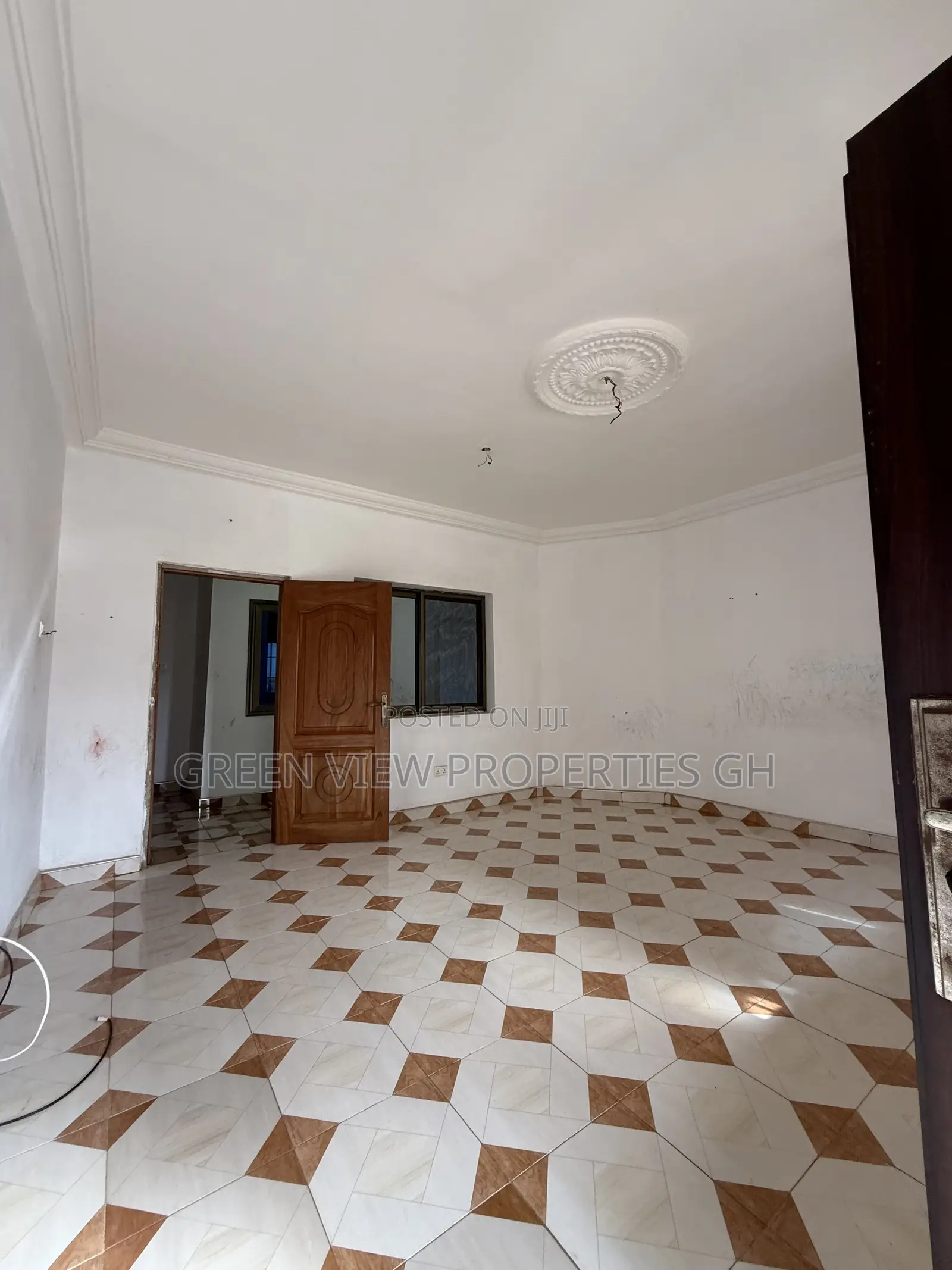 2bdrm Apartment in West Hills Mall Area for rent in West Hills Mall Area