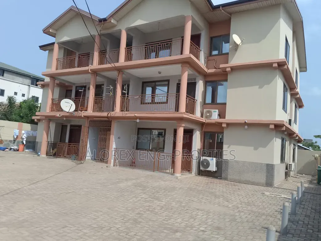2bdrm Apartment in Adenta, Commandos for rent in Commandos