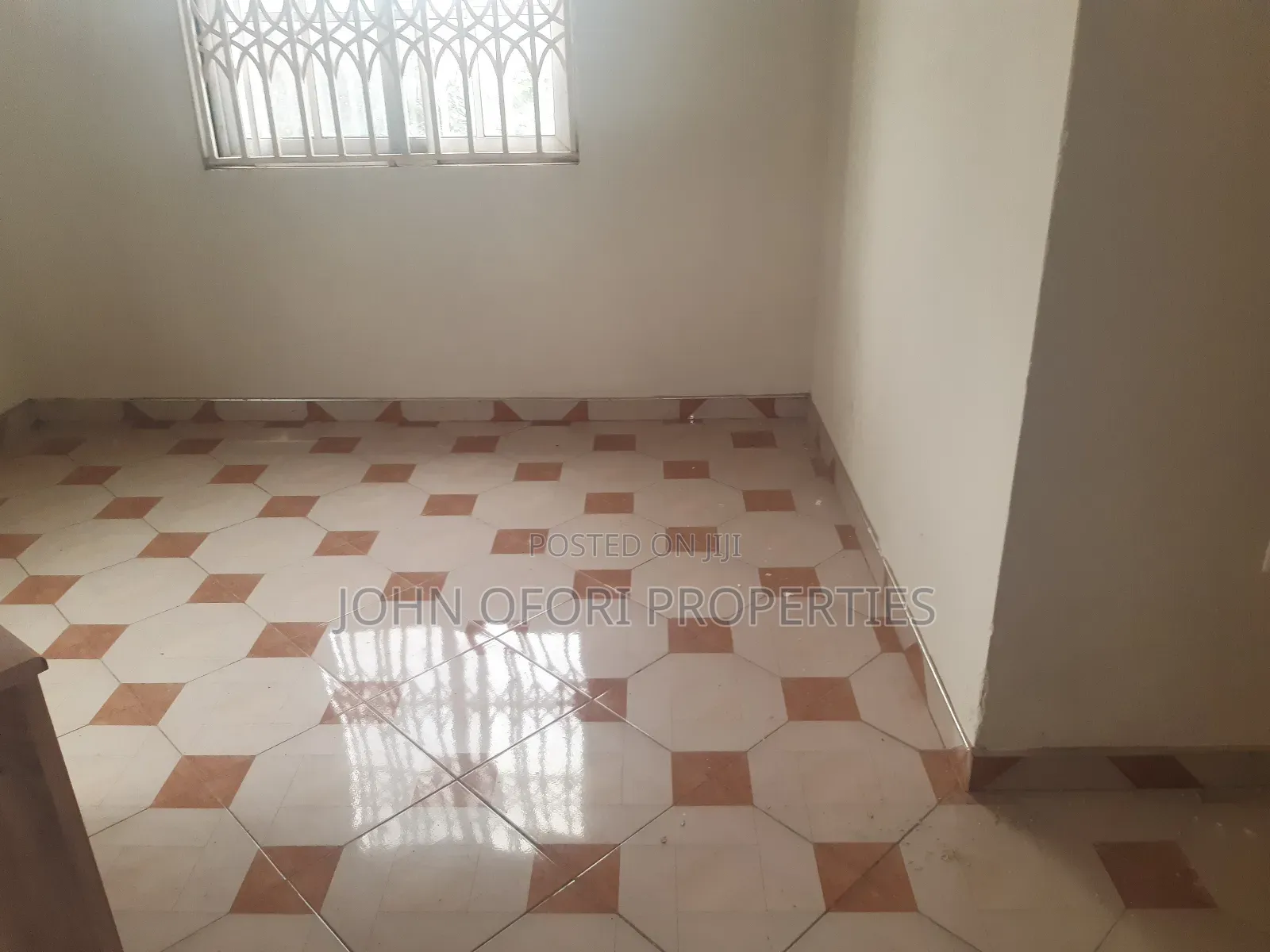 2bdrm Apartment in Kentinkrono Nsenie, Kumasi Metropolitan for rent in Kumasi Metropolitan