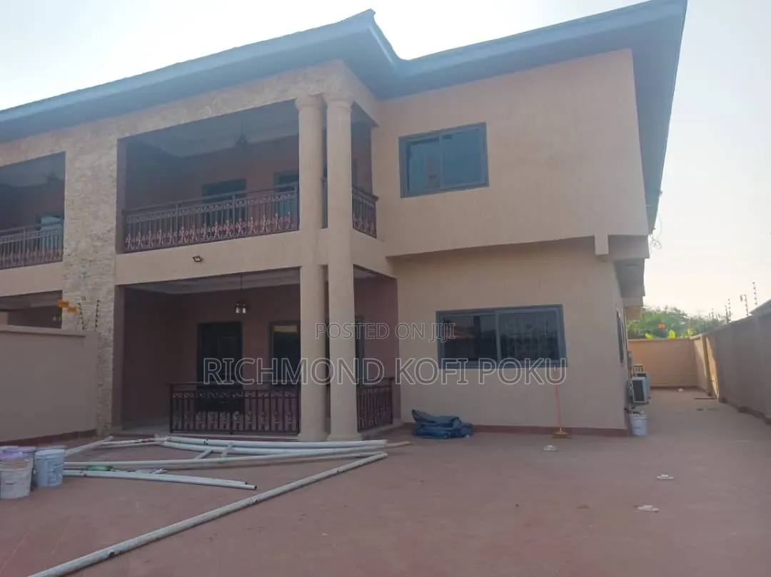 5bdrm House in Kofis Realty, Coca Cola for rent in Coca Cola