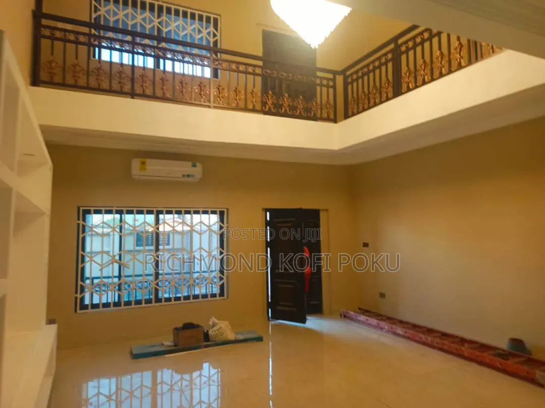 5bdrm House in Kofis Realty, Coca Cola for rent in Coca Cola