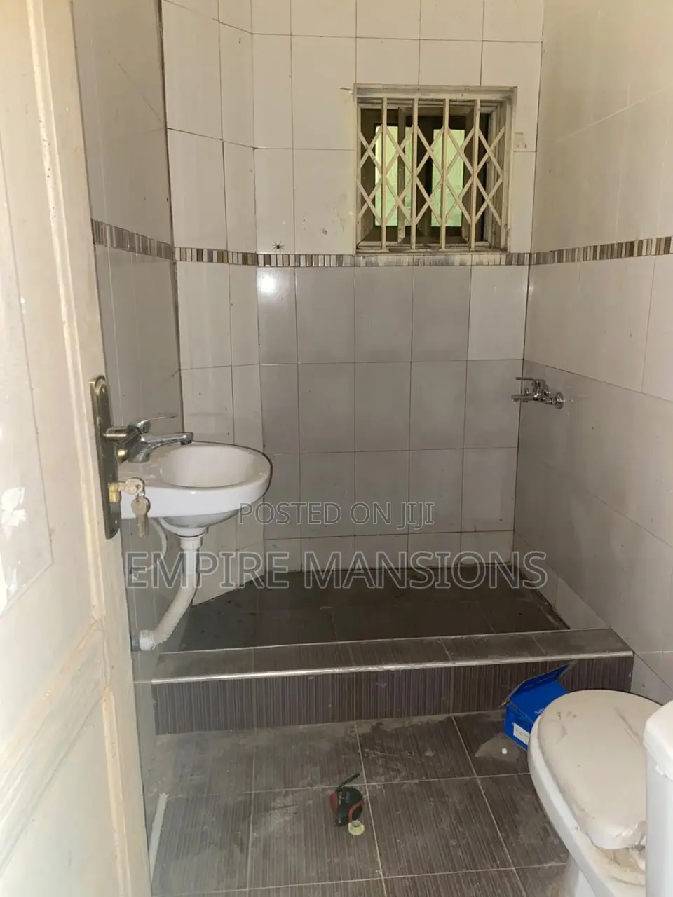 2bdrm Apartment in Ayigbe Town Around, Ga South Municipal for rent in Ga South Municipal