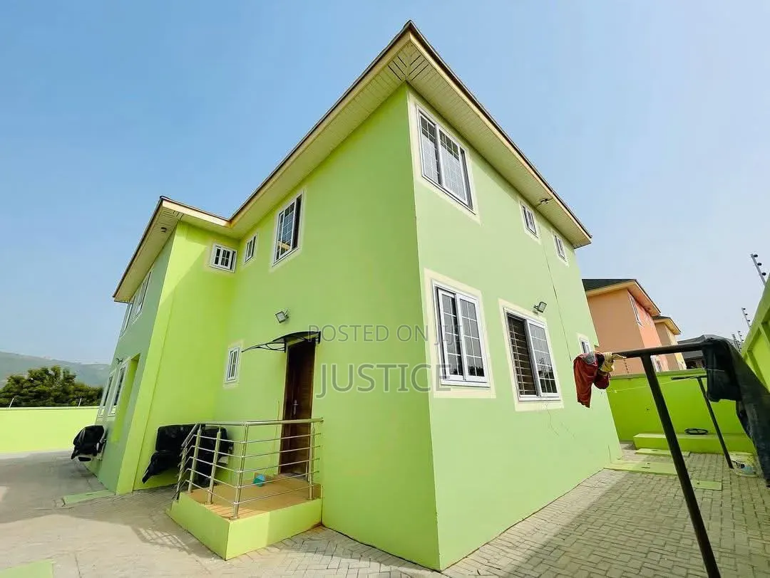 3bdrm House in Oyarifa Ghana Flag for rent in Ghana Flag