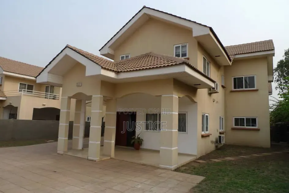 4bdrm House in Abelemkpe, Methodist Church Area for rent in Methodist Church Area