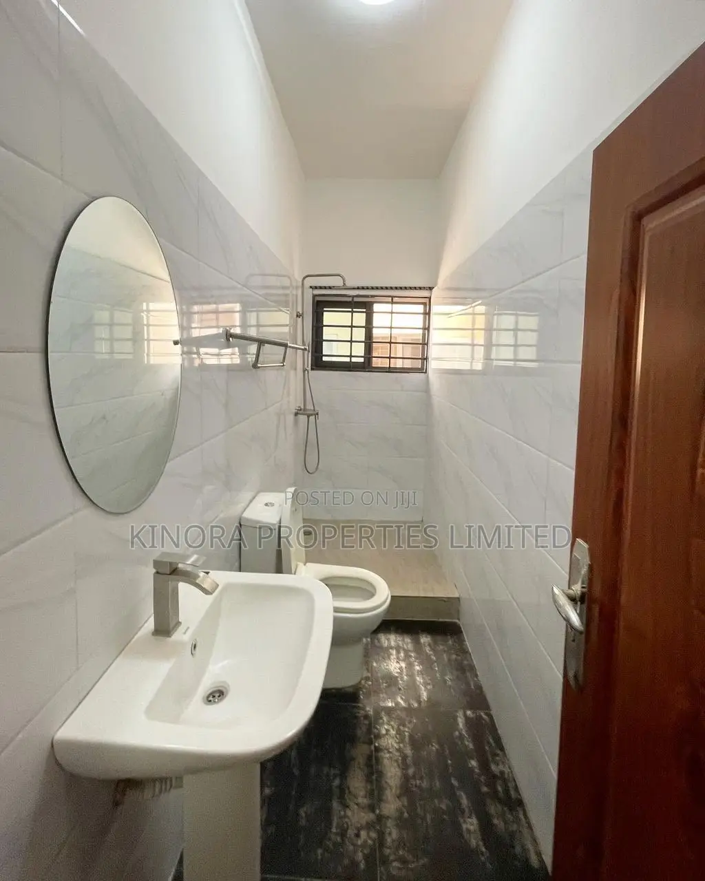2bdrm Apartment in Adenta Rowi for sale in Adenta