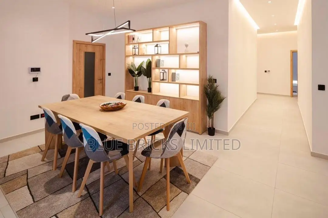 Furnished 3bdrm House in School Junction for sale in School Junction