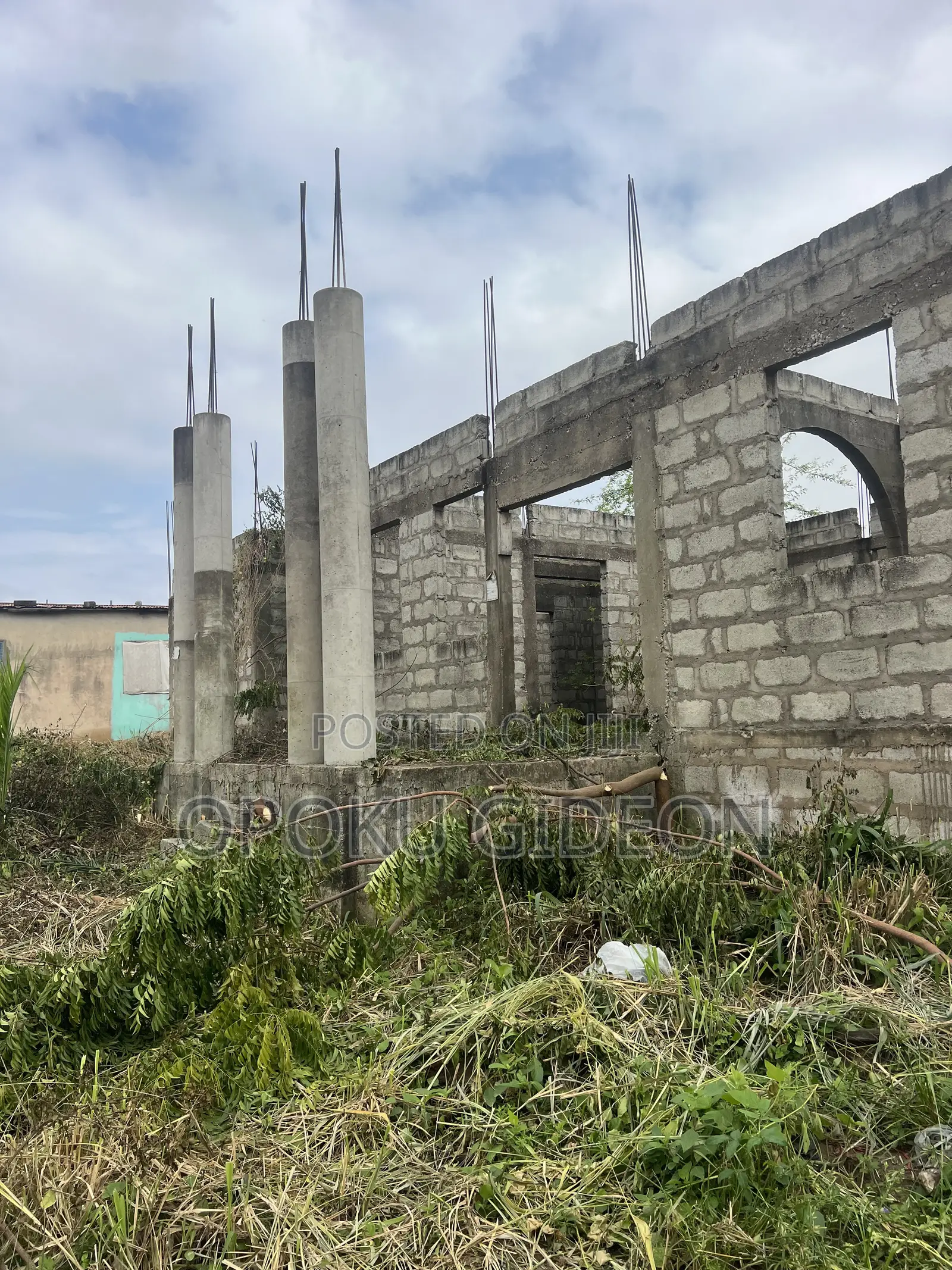 2bdrm House in Nsakina, Manhean for sale in Manhean