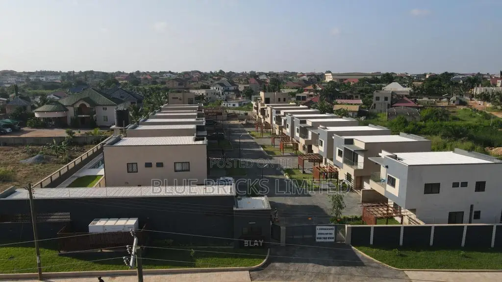 4bdrm House in Oyarifa for sale in Oyarifa Mall Area