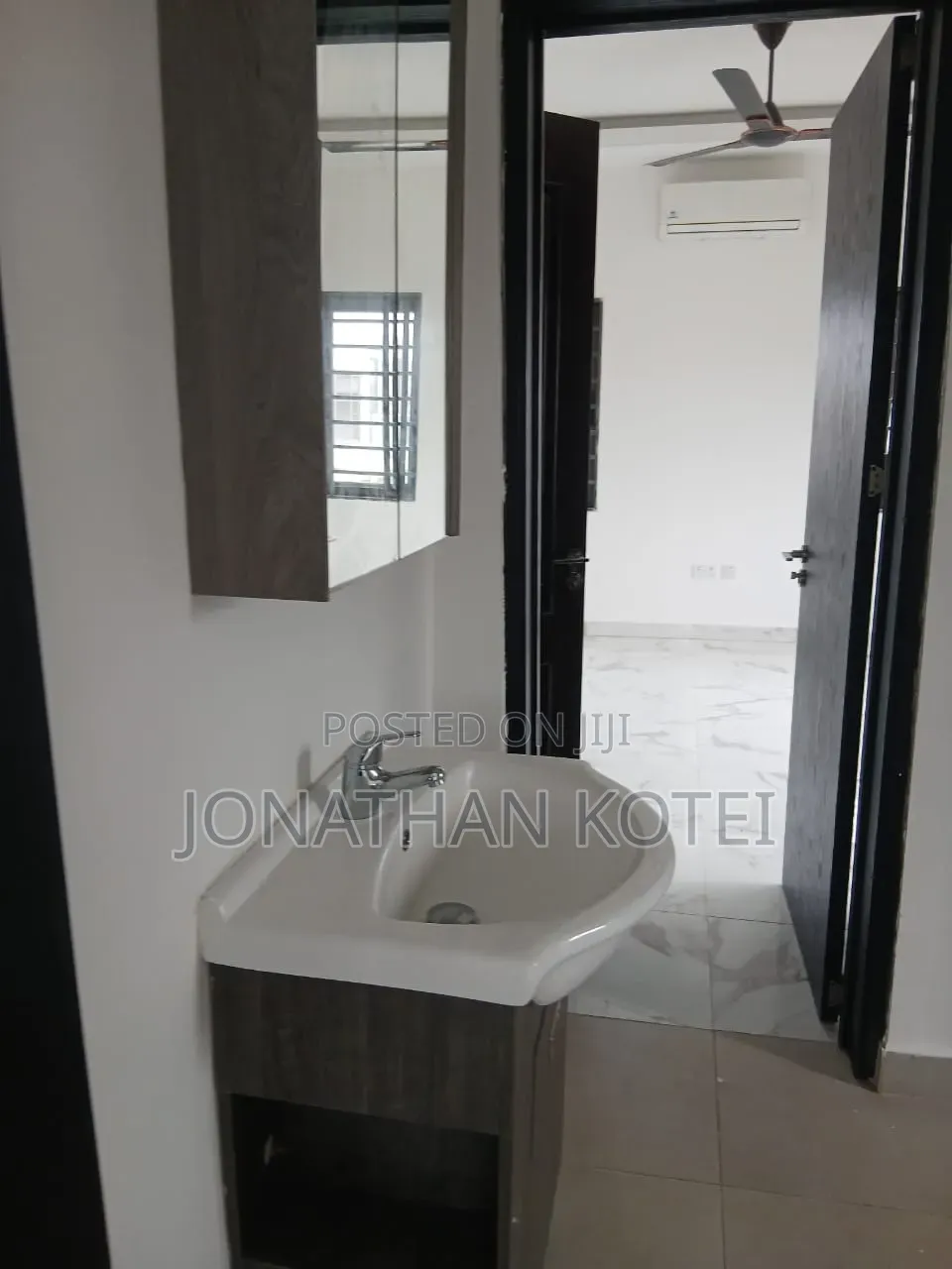 2bdrm Apartment in Kwabenya Abuom for rent in Kwabenya