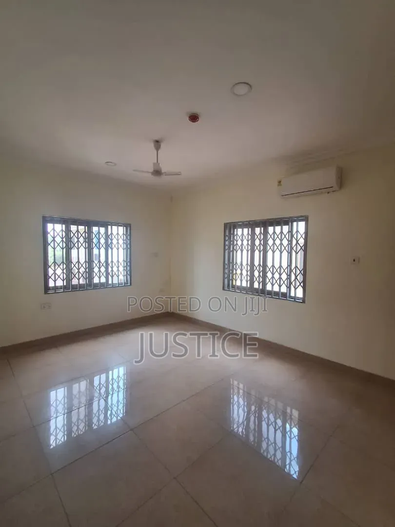 3bdrm House in West Legon, Police Station for rent in Police Station