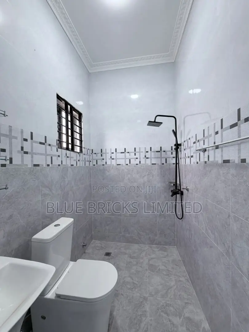 2bdrm Apartment in Ashaley Botwe, Nmai-Dzorn for rent in Nmai-Dzorn