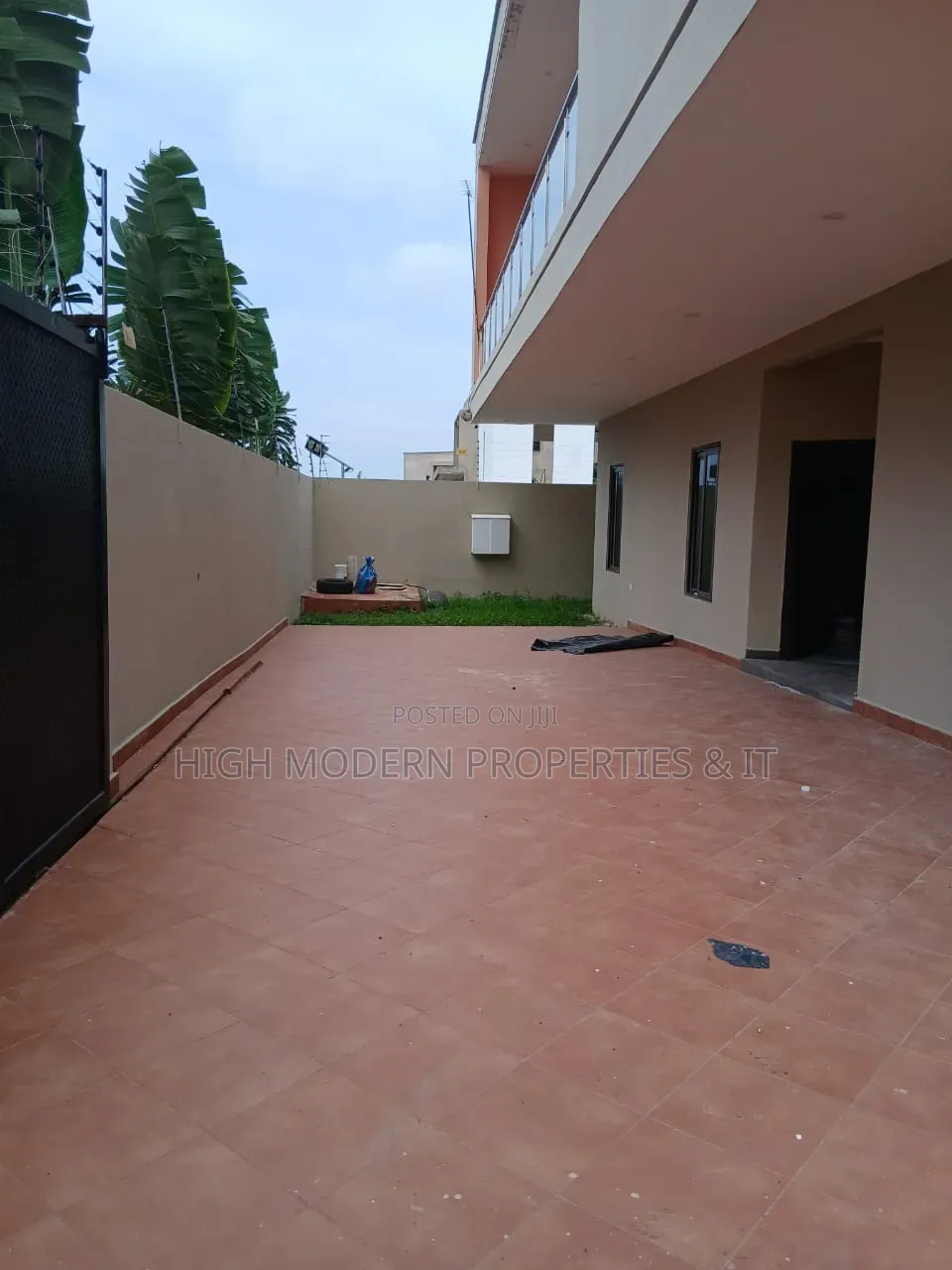 4bdrm Duplex in Burma Hills for rent in Burma Camp