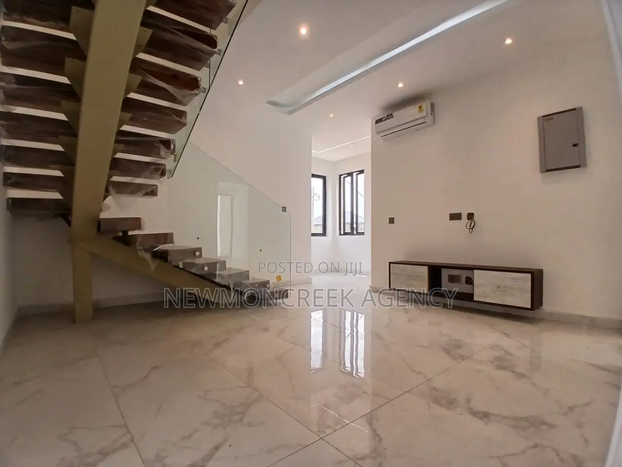 5bdrm Duplex in East Legon Hills, Accra Metropolitan for sale in Accra Metropolitan