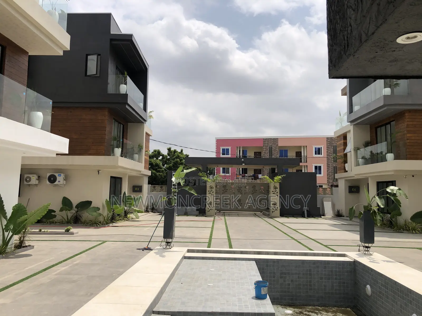 5bdrm Duplex in East Legon Hills, Accra Metropolitan for sale in Accra Metropolitan