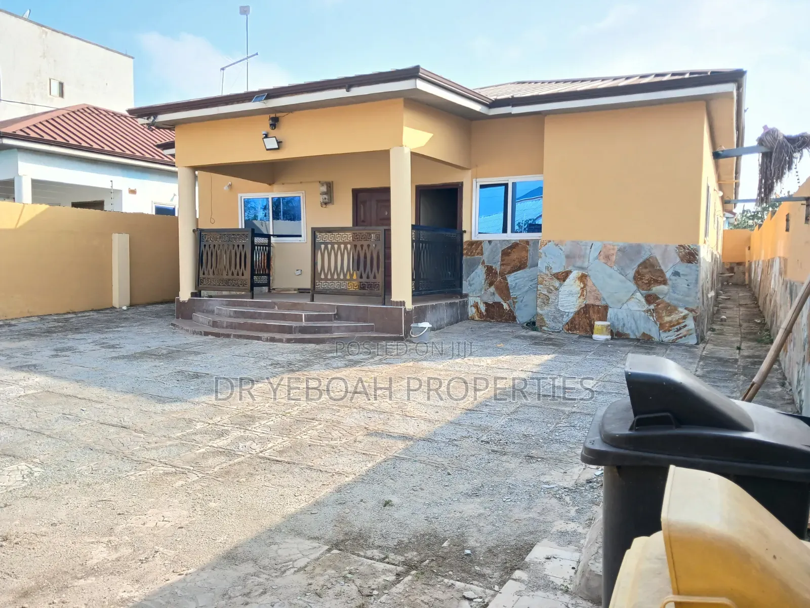 4bdrm House in Spintex Baatsona for rent in Baatsona Total