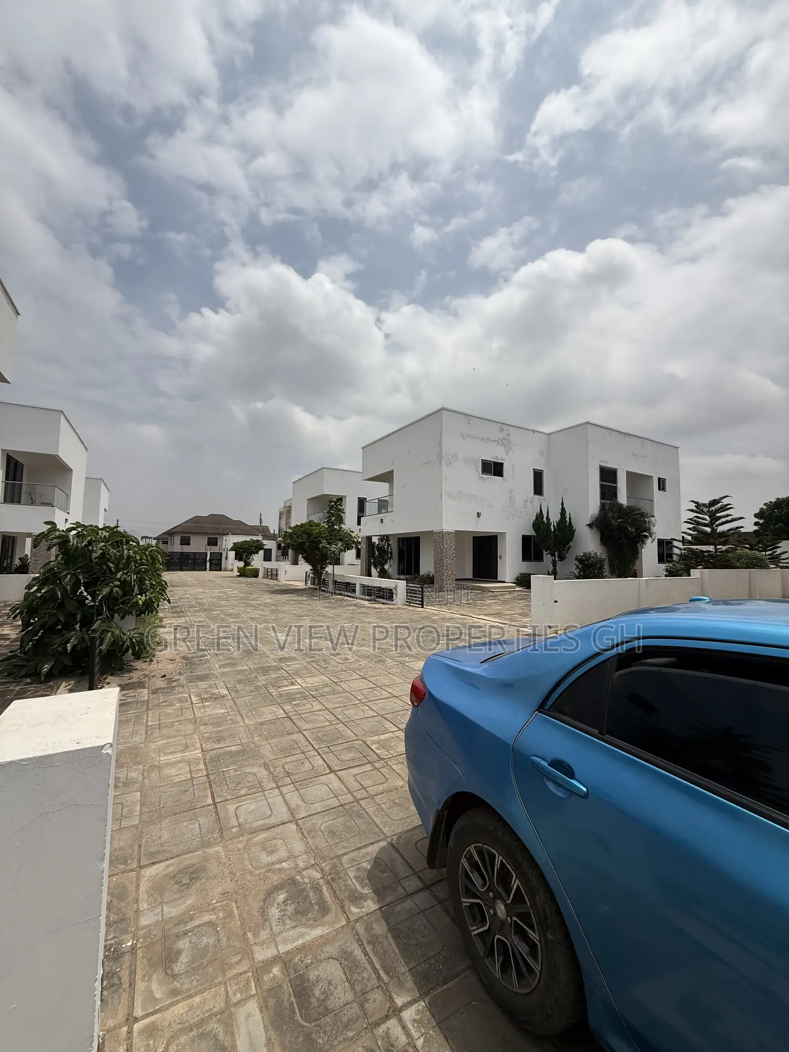 4bdrm Townhouse / Terrace in East Legon for rent in East Legon