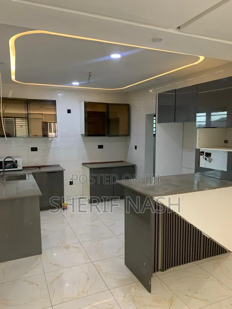3bdrm Duplex in Ashaly Botwe, Accra Metropolitan for rent in Accra Metropolitan