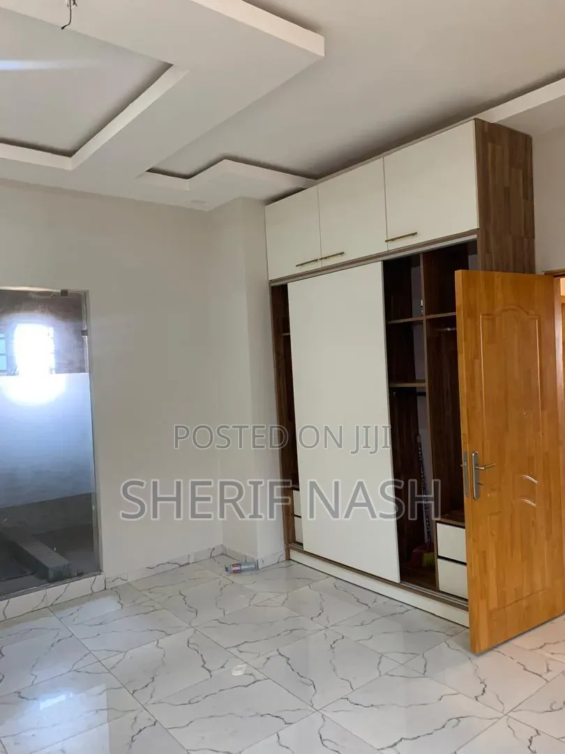 3bdrm Duplex in Ashaly Botwe, Accra Metropolitan for rent in Accra Metropolitan