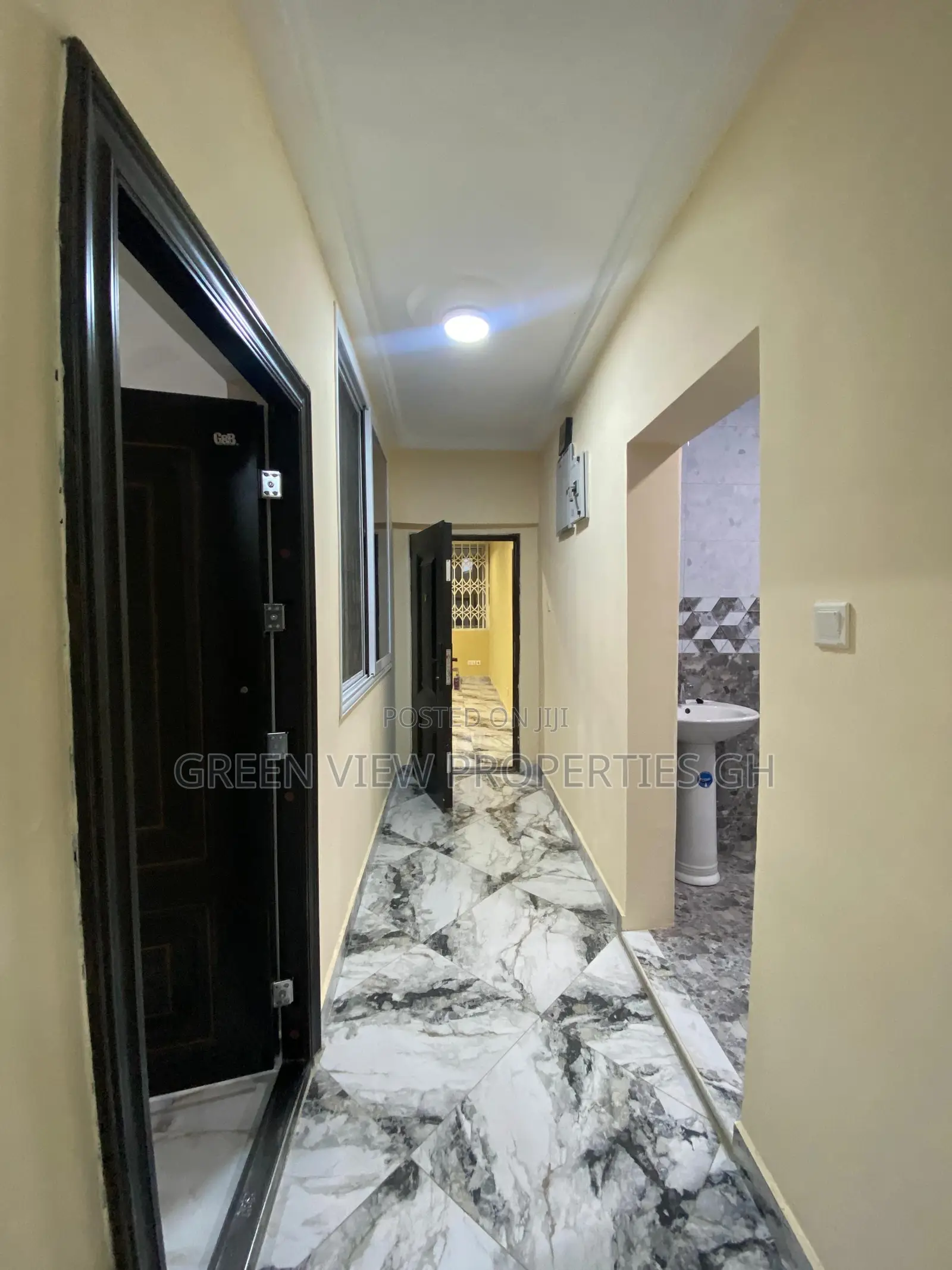 3bdrm Apartment in West Hills Mall Area for rent in West Hills Mall Area