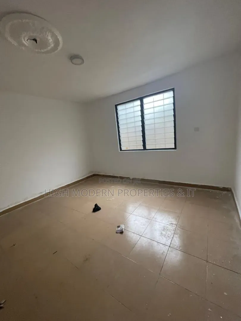2bdrm Apartment in Teshie Bushroad, Tseaddo for rent in Tseaddo