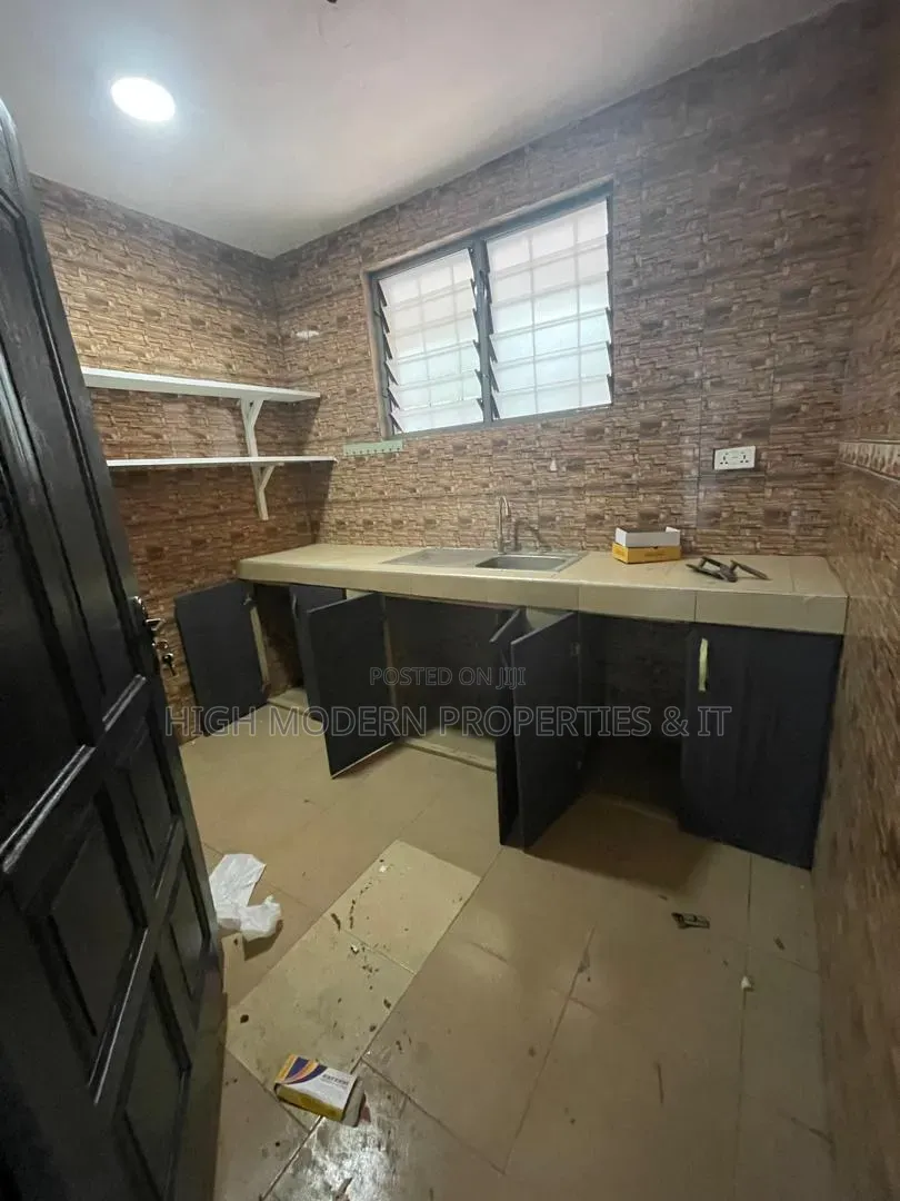 2bdrm Apartment in Teshie Bushroad, Tseaddo for rent in Tseaddo