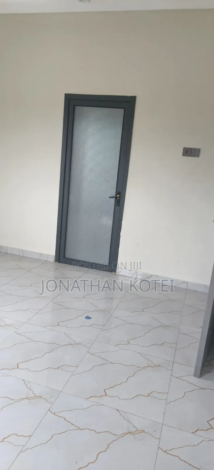 2bdrm Apartment in Bushroad, New Town for rent in New Town