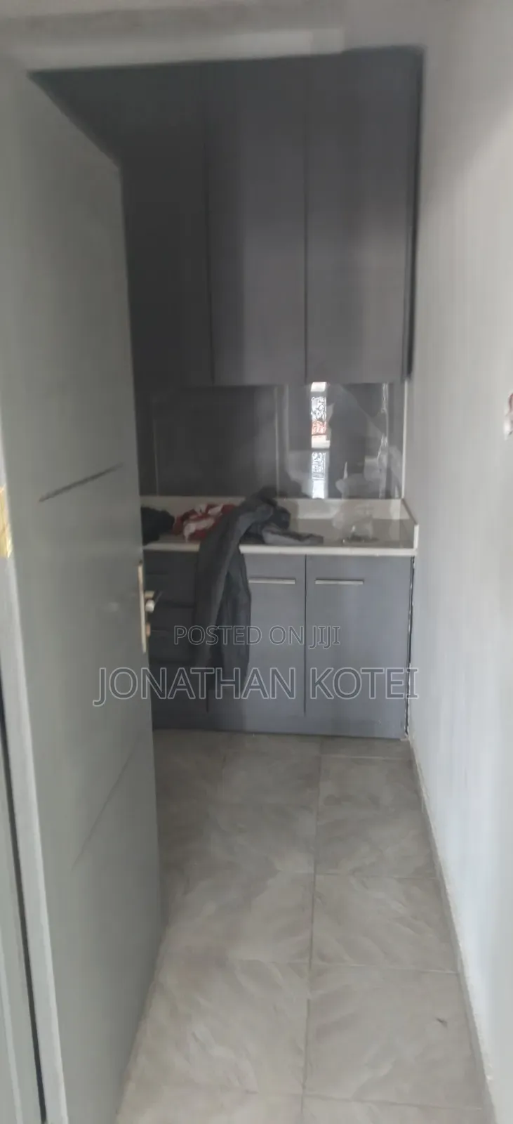 2bdrm Apartment in Bushroad, New Town for rent in New Town