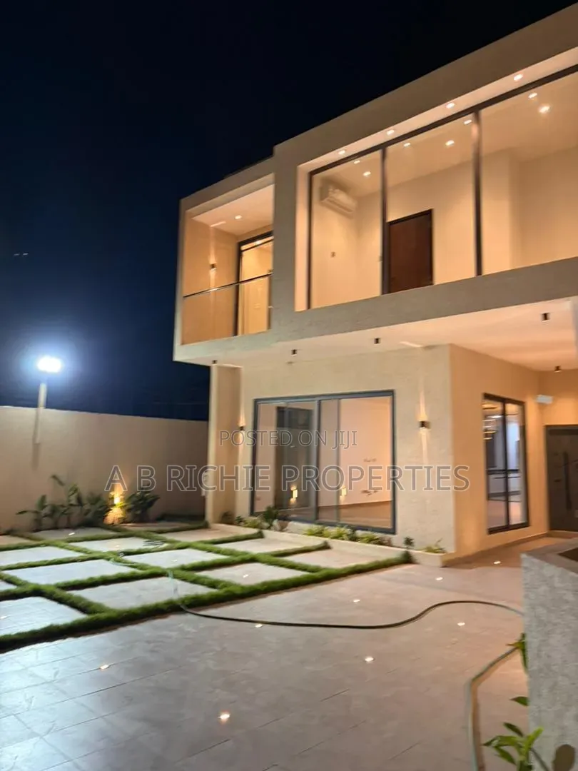 4bdrm House in Ab Richie Properties, School Junction for sale in School Junction