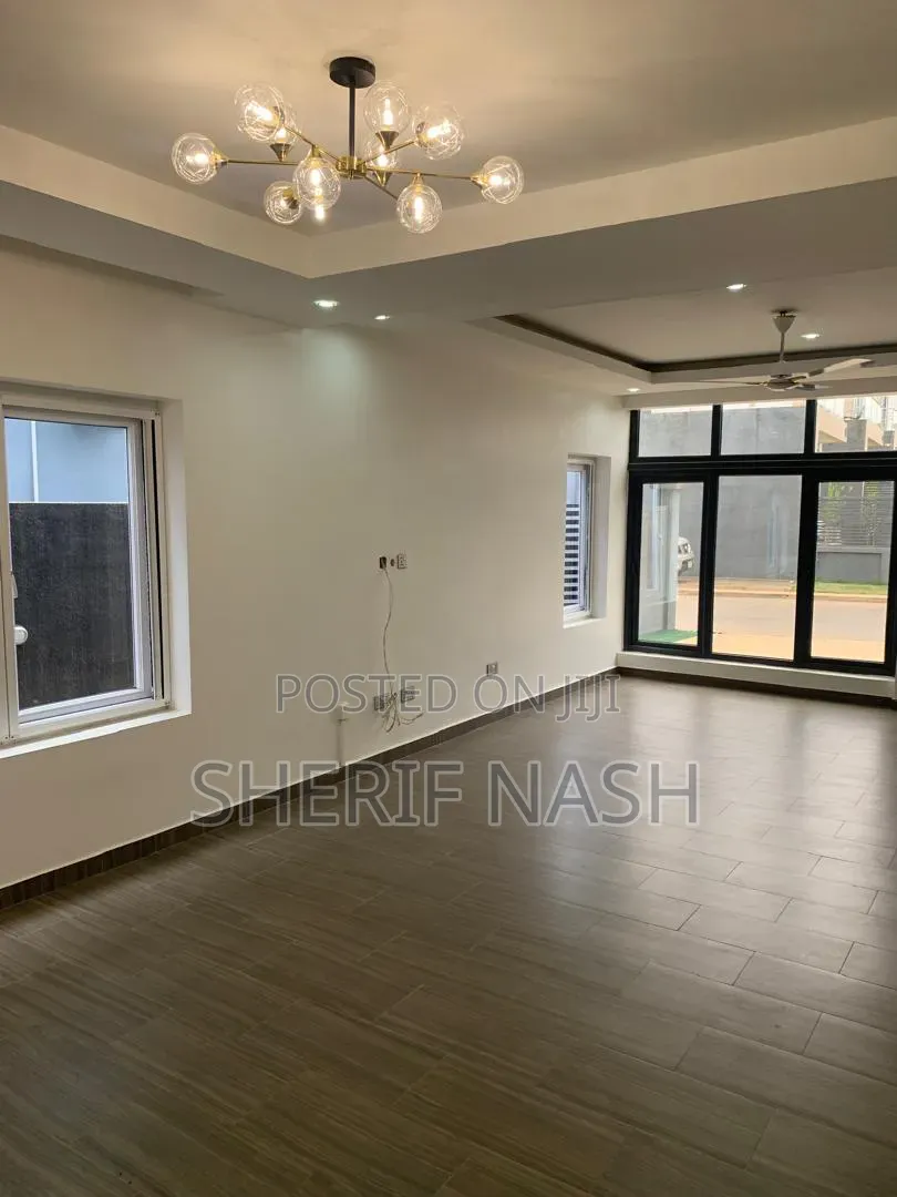 4bdrm Townhouse / Terrace in Oyarifa, Accra Metropolitan for rent in Accra Metropolitan