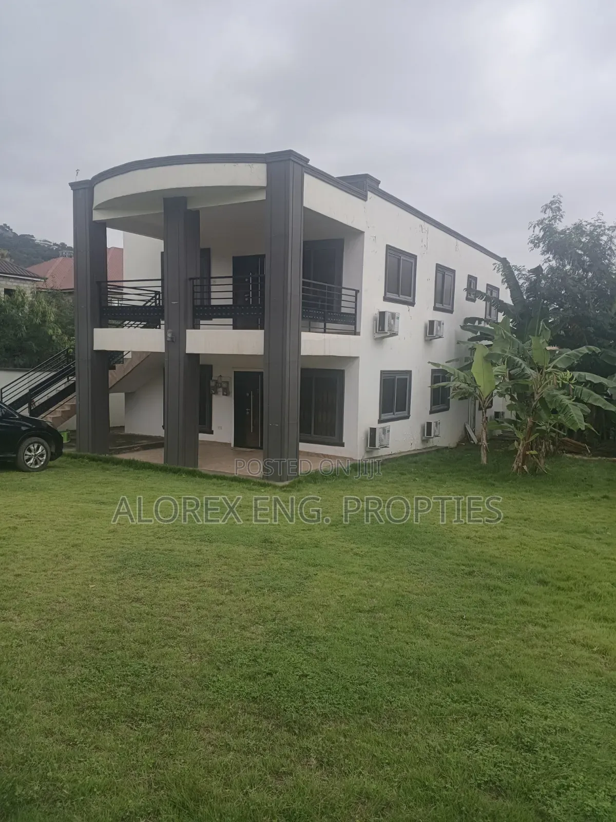 Furnished 3bdrm Apartment in $120 Daily, Oyarifa Mall Area for rent in Oyarifa Mall Area