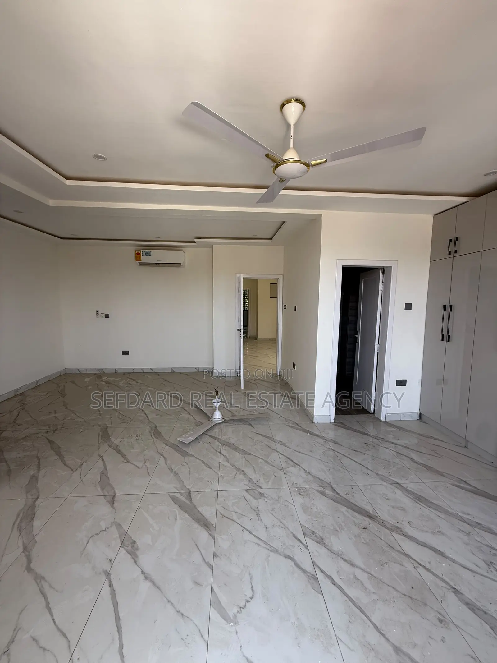 5bdrm Duplex in Sefdard Properties, Lartebiokorshie for rent in Lartebiokorshie