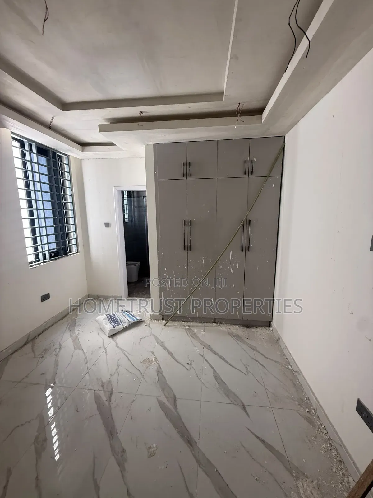 5bdrm Duplex in Latebiokoshie, Radio Gold Area for rent in Radio Gold Area